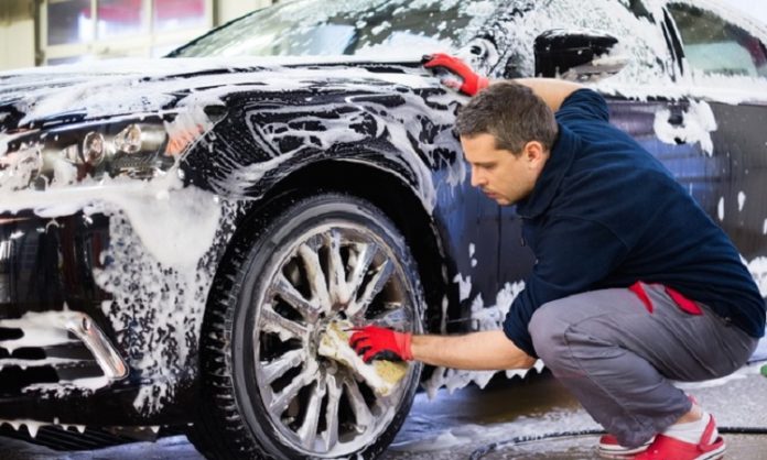 czyszczenie samochodu Warszawa