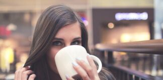 Czy picie wody obniża ciśnienie krwi?