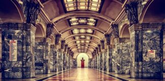 Czy stację ładowania samochodów elektrycznych są darmowe?