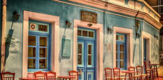 Jak otworzyć drzwi kluczykiem Hyundai i40?