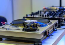 Dlaczego świeci się kontrolka poduszki powietrznej?