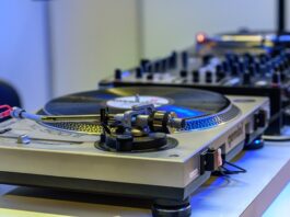 Dlaczego świeci się kontrolka poduszki powietrznej?