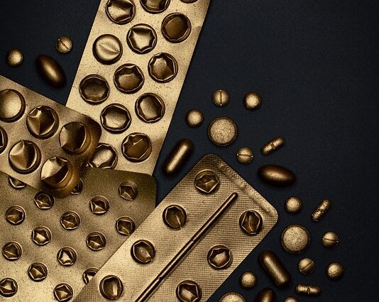 Czy smarować uszczelkę miski olejowej?